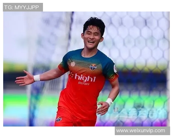 某足球明星因涉嫌犯罪被捕引发全球关注事件背后真相逐步曝光